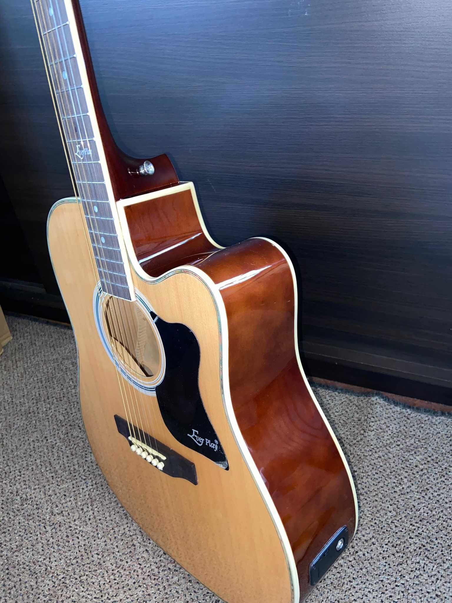 Gitara elektroakustyczna Ever Play