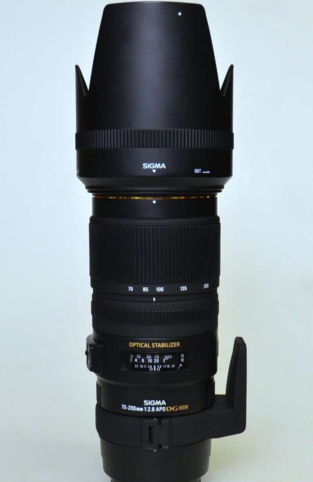 Sigma 70-200mm 1:2,8 APO DG HSM OS+adapter LA-EA3 z sony A na E