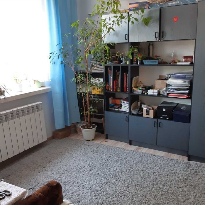 Dom wolnostojący wraz z budynkiem gospodarczym na sprzedaż
