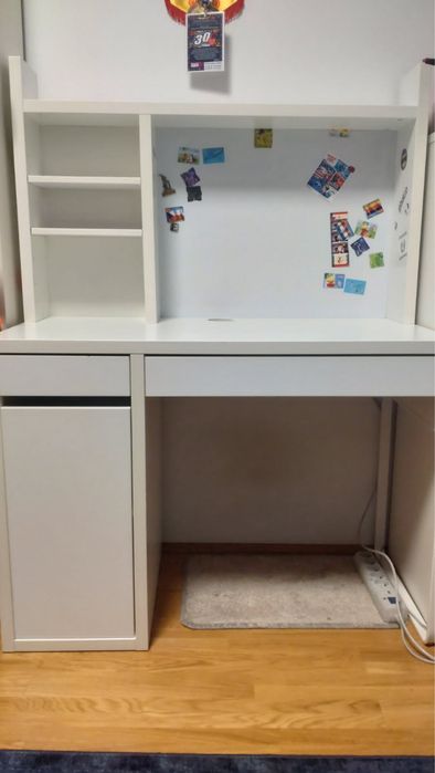 Ikea Micke biurko z nadstawka