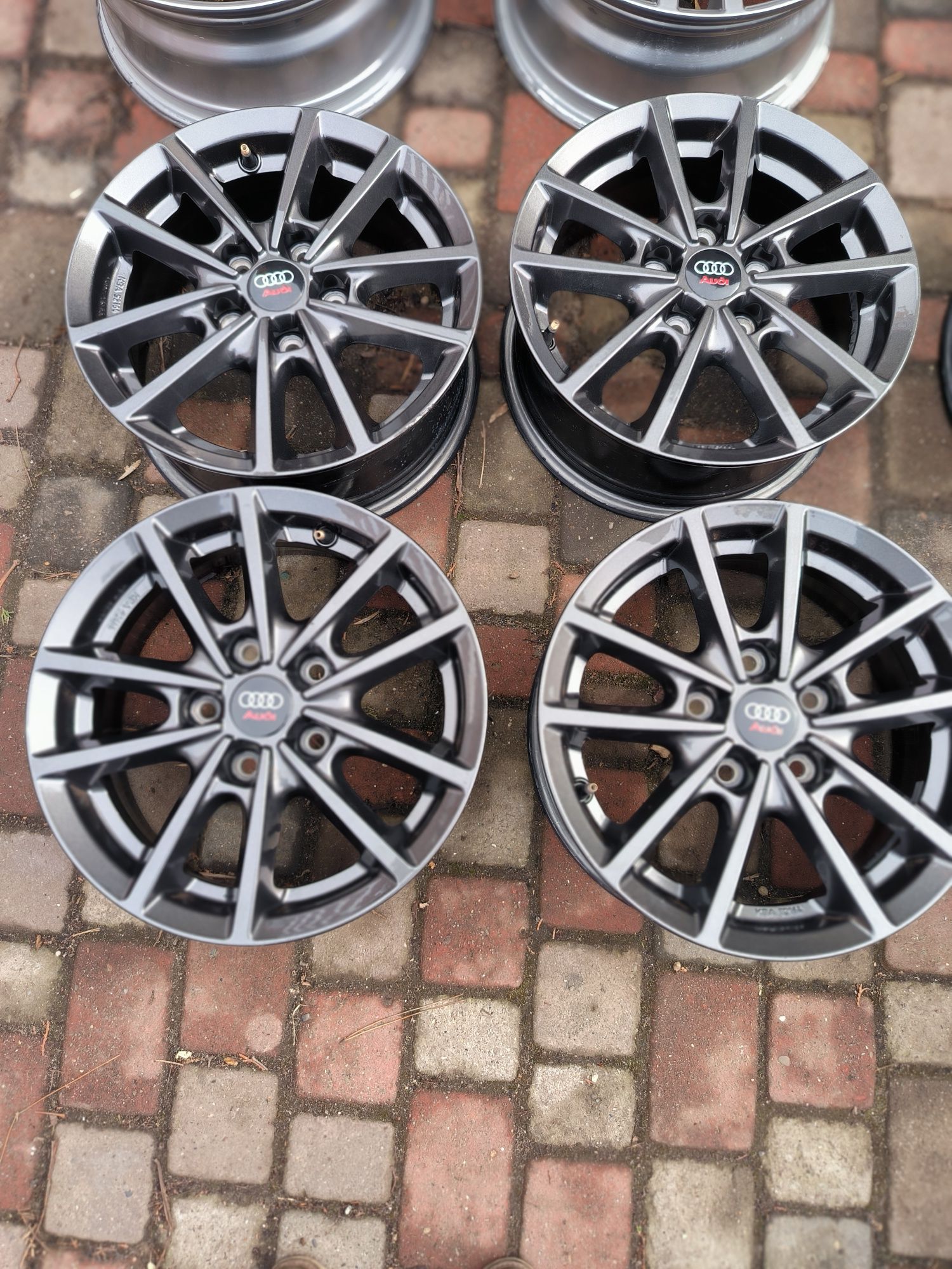 Felgi aluminiowe 15 Audi A3 A4  5x112