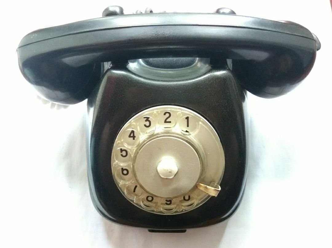 Телефон Tesla 3FP120 39  1965 год