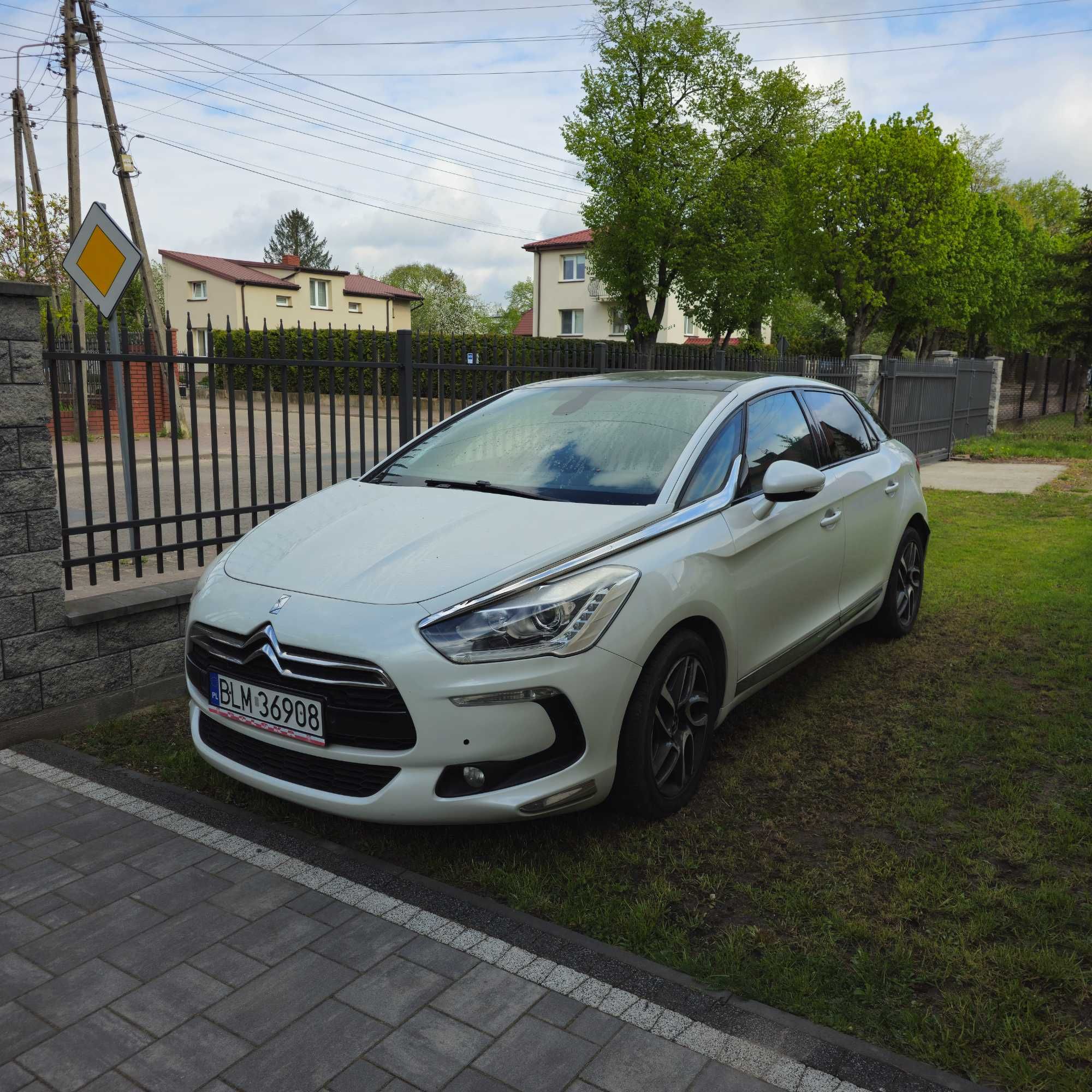 Citroen DS5 2.0 HDI SoChic 2014