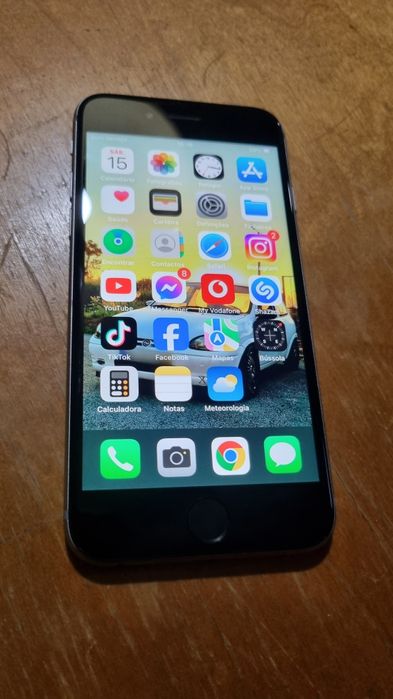 Vendo vários telemóveis