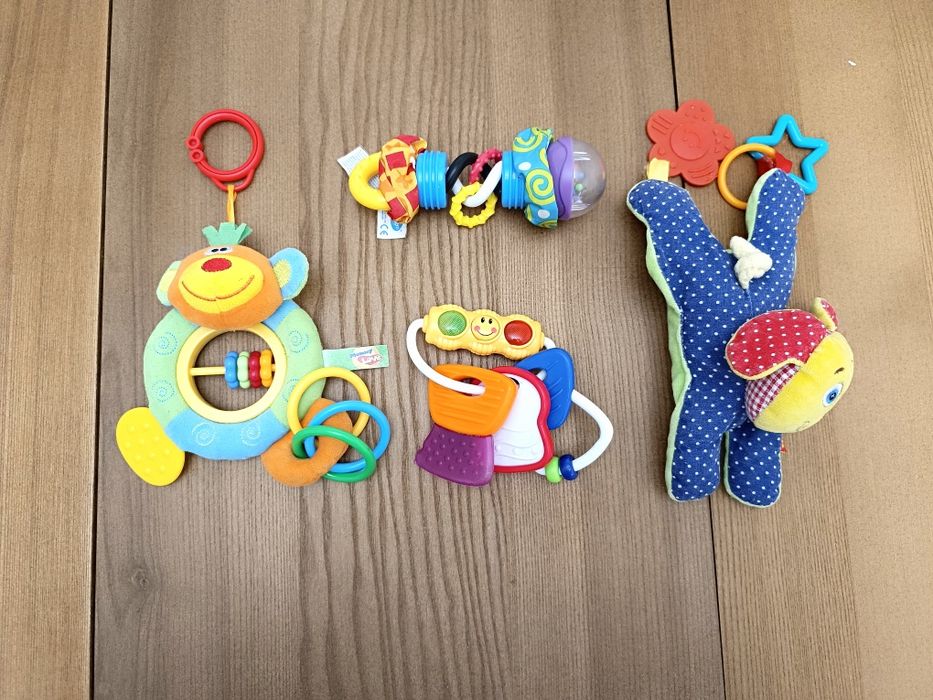 Іграшки для малюків брязкальця підвіска у візочок ліжечко