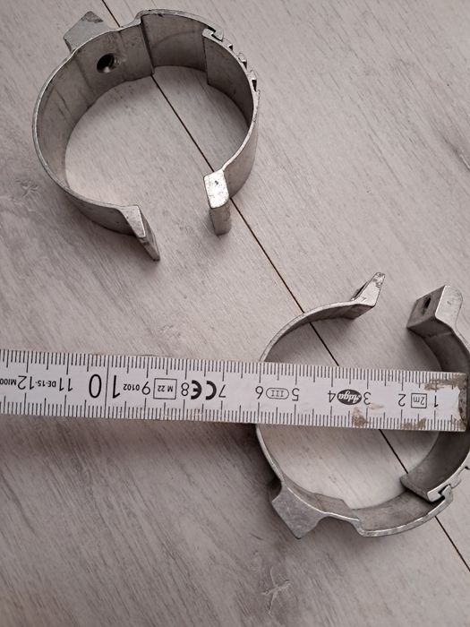 Uchwyt czaszy batwing