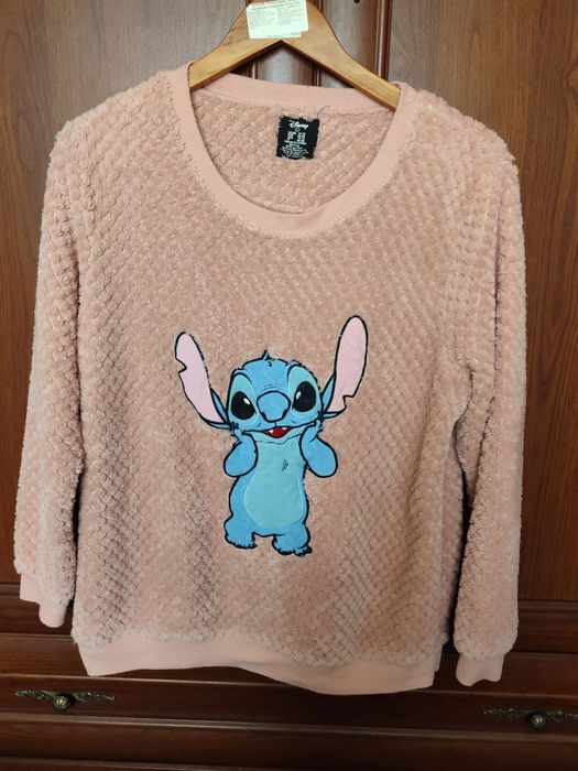 Кофта Тедди Стич,яркие и теплые.