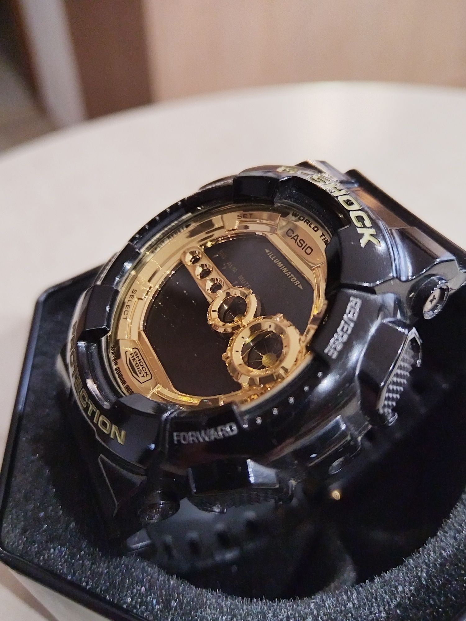 Casio g-shock GD 100 GB