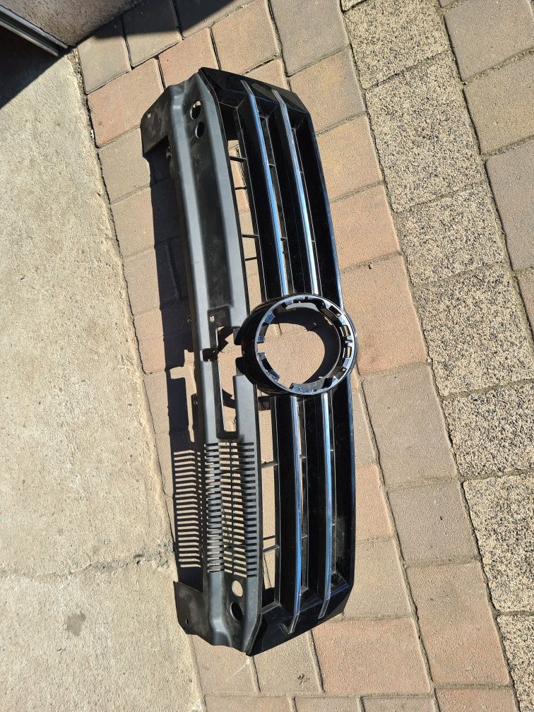 Grill atrapa sharan