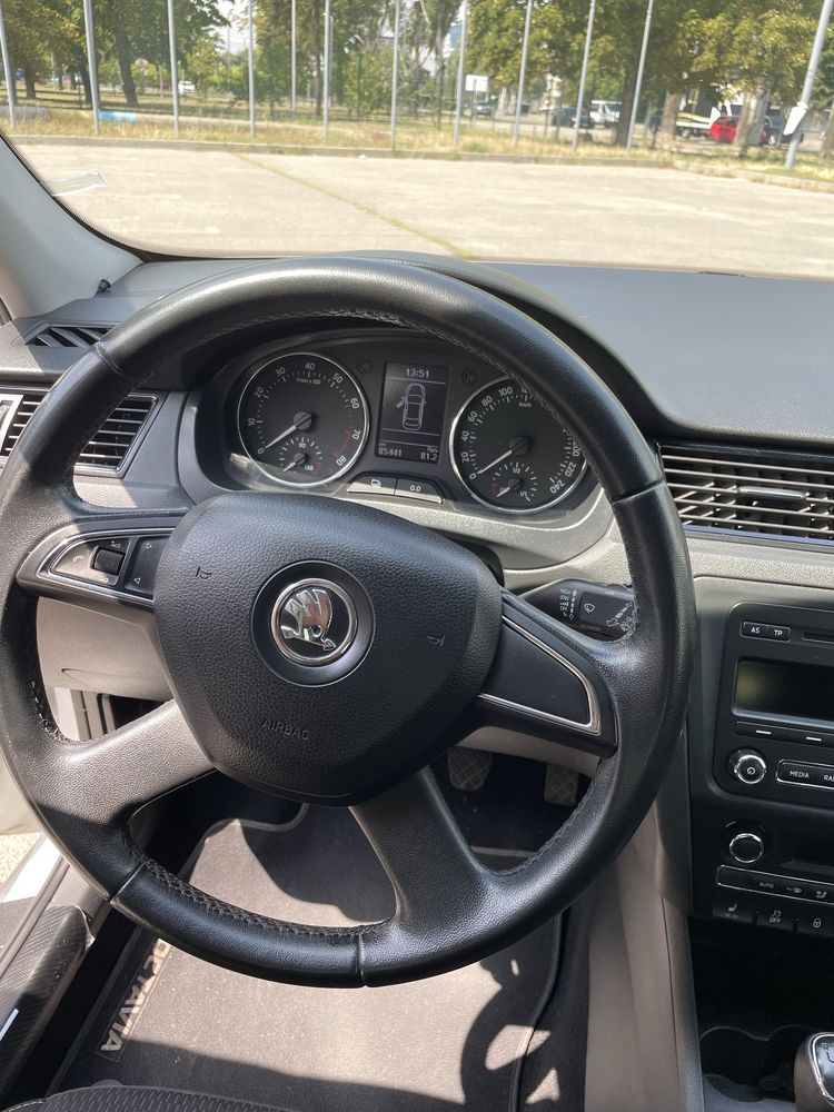 Skoda rapid 2013
