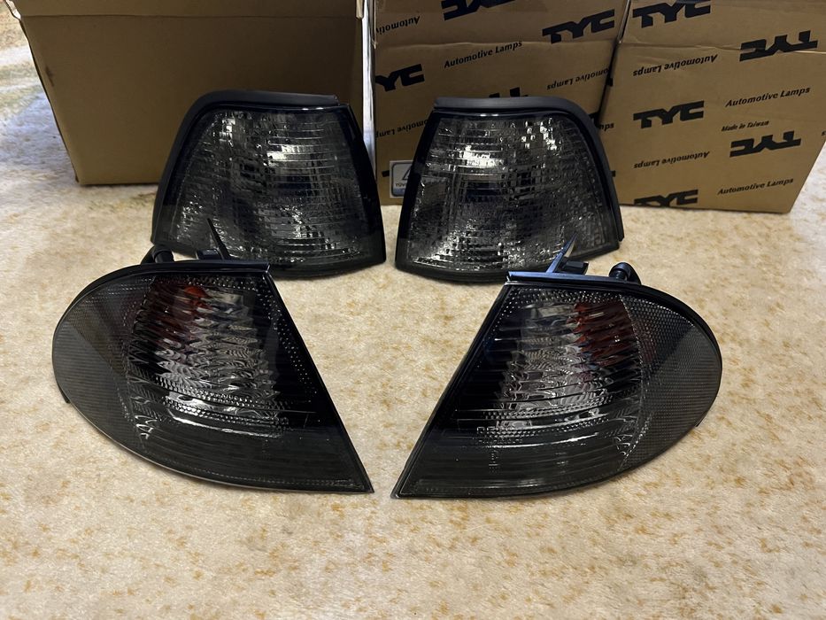 Дымчатые, белые указатели поворота, поворотники BMW 3 E36 E46 E34 E38