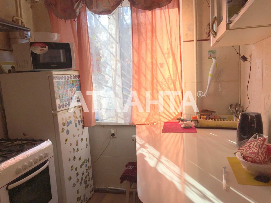 Продам 2х комн. кв, раздельные комн, Балкон, ул. Ак.Филатова