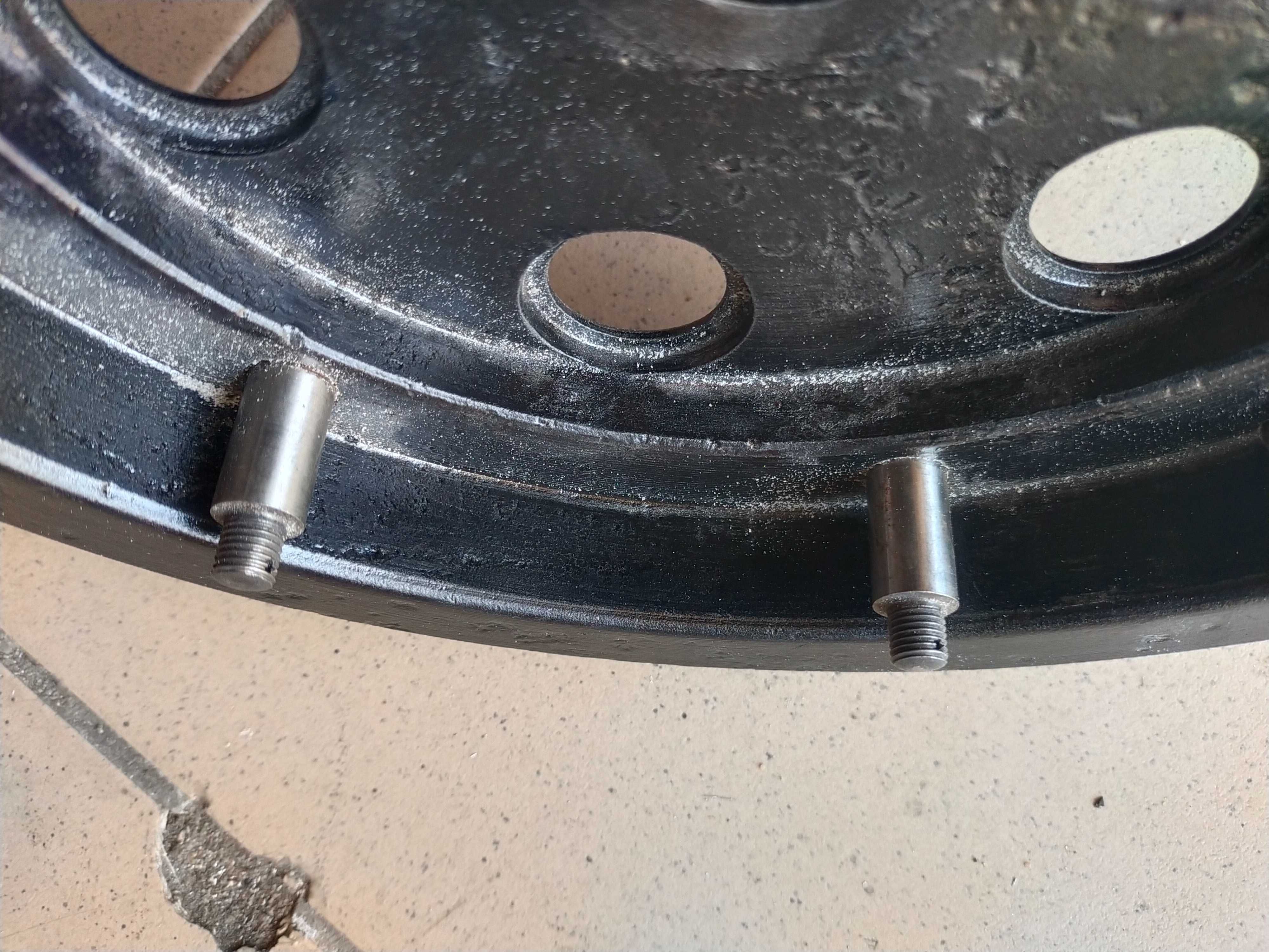 Oryginalne koło zamachowe BMW r 12 po regeneracji