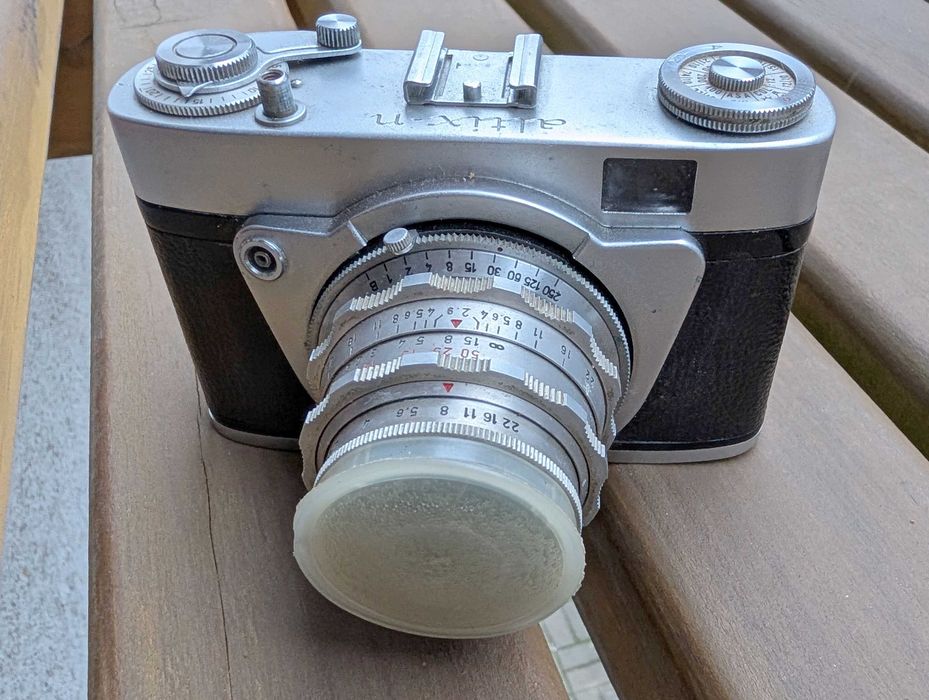 Aparat fotograficzny Altix-n