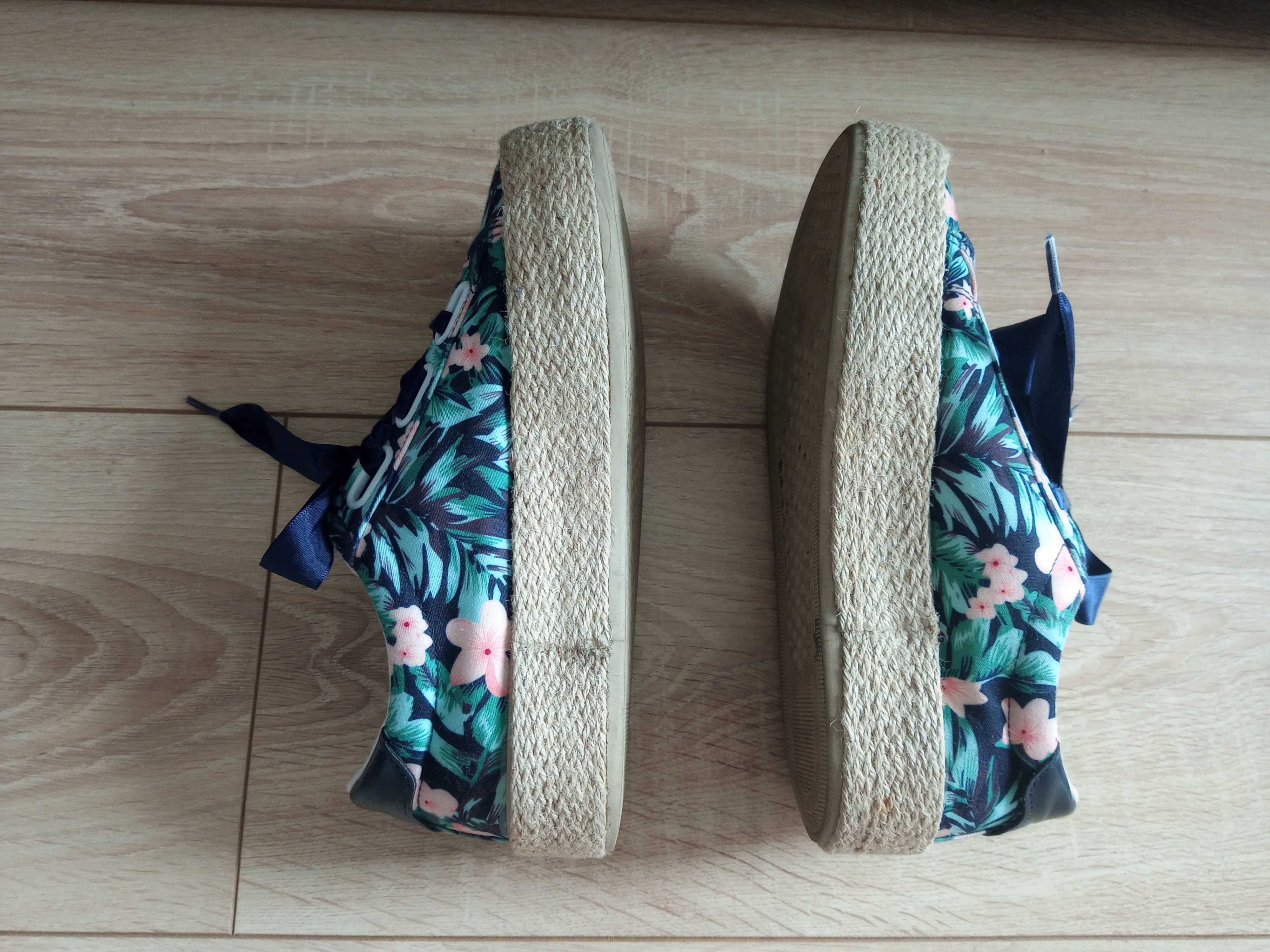 Buty   espadryle