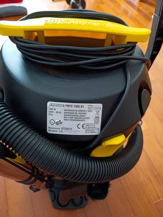 Aspirador PARKSIDE PNTS 1400 B1