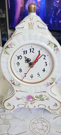 Zegar porcelanowy w kwiaty