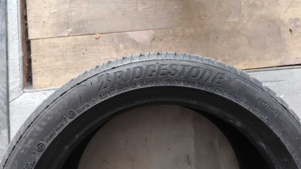 Шини Bridgestone Blizzak LM005 215/50/R17 4ШТ