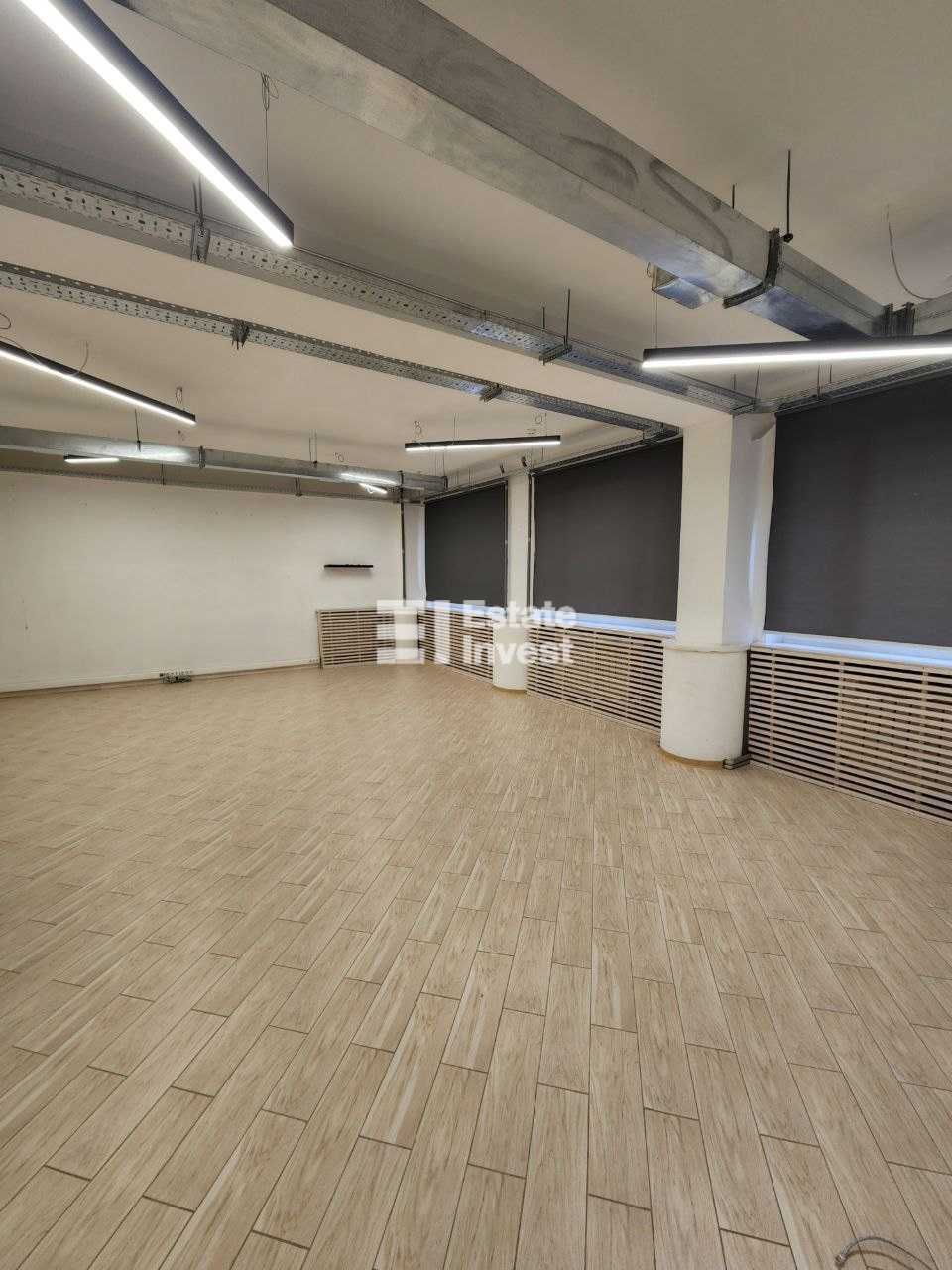 Продам офисное помещение в бизнес центре по ул. Отакара Яроша, 18-А.