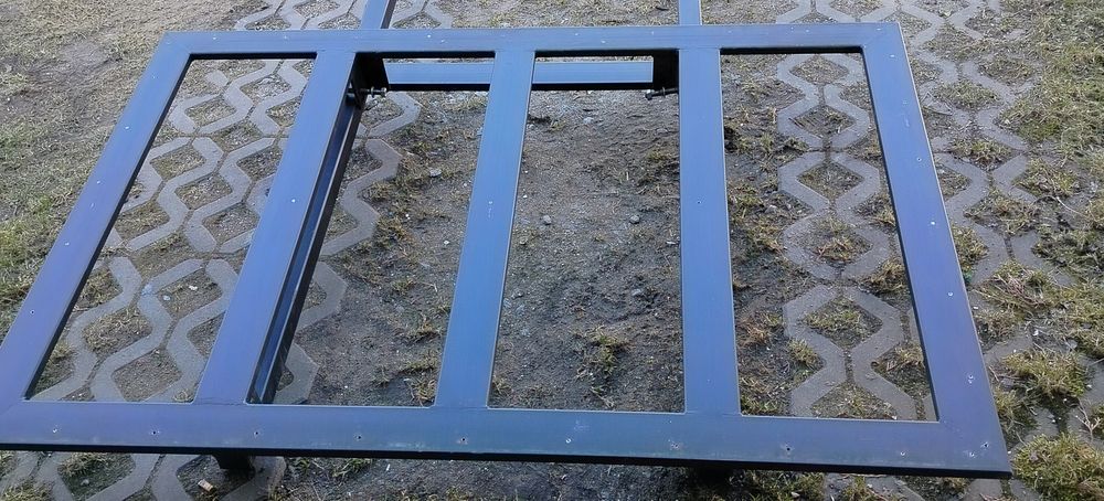 Stelaż pod reklamę