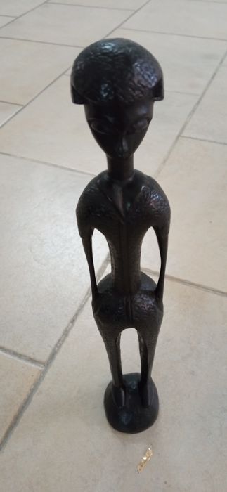 Peças originais de artesanato africano