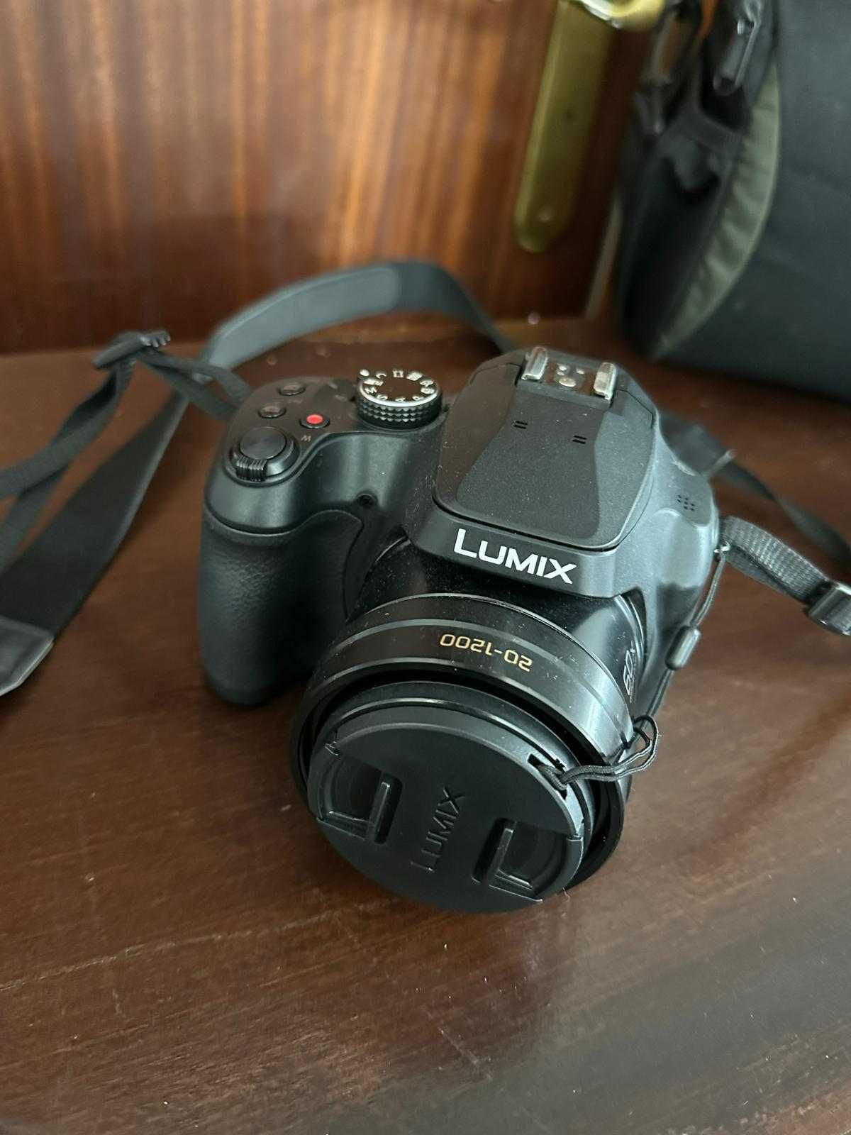 Câmara Fotográfica Panasonic Lumix DC-FZ82