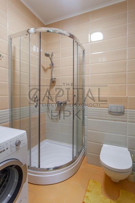 Оренда великої квартири на Липках, Київ