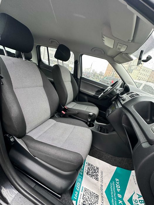 Продам Skoda Fabia  2009 рік можлива розстрочка,кредит,обмін!