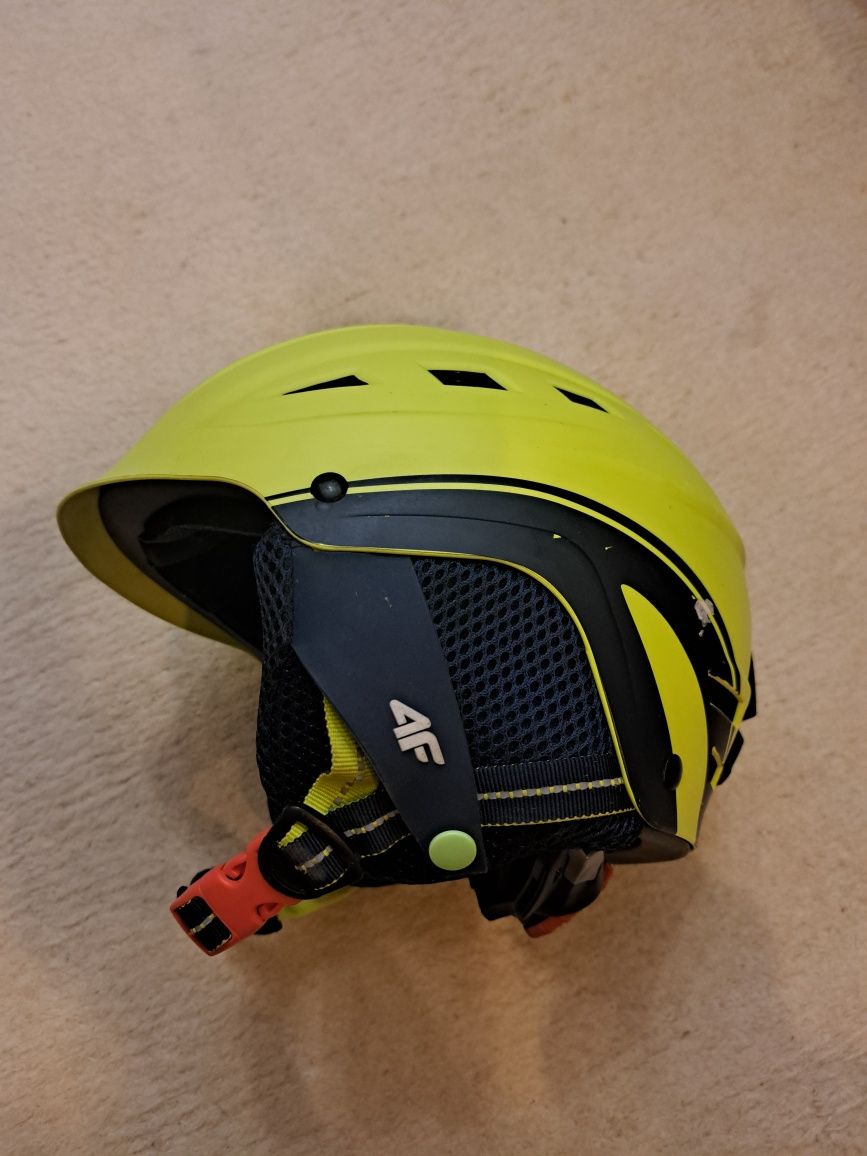 Kask narciarskie 4 f dla dziecka