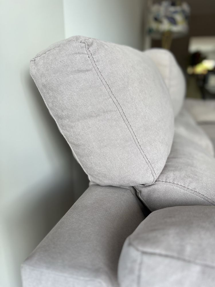 Sofá 3 lugares com chaise longue