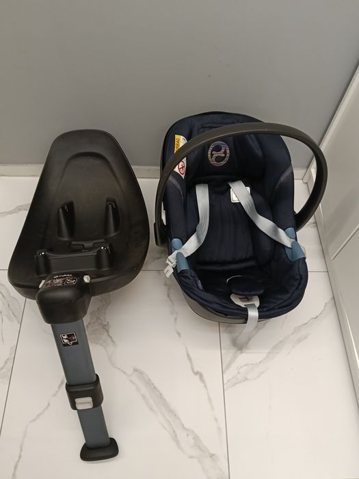 Fotelik samochodowy dla noworodków Cybex plus baza