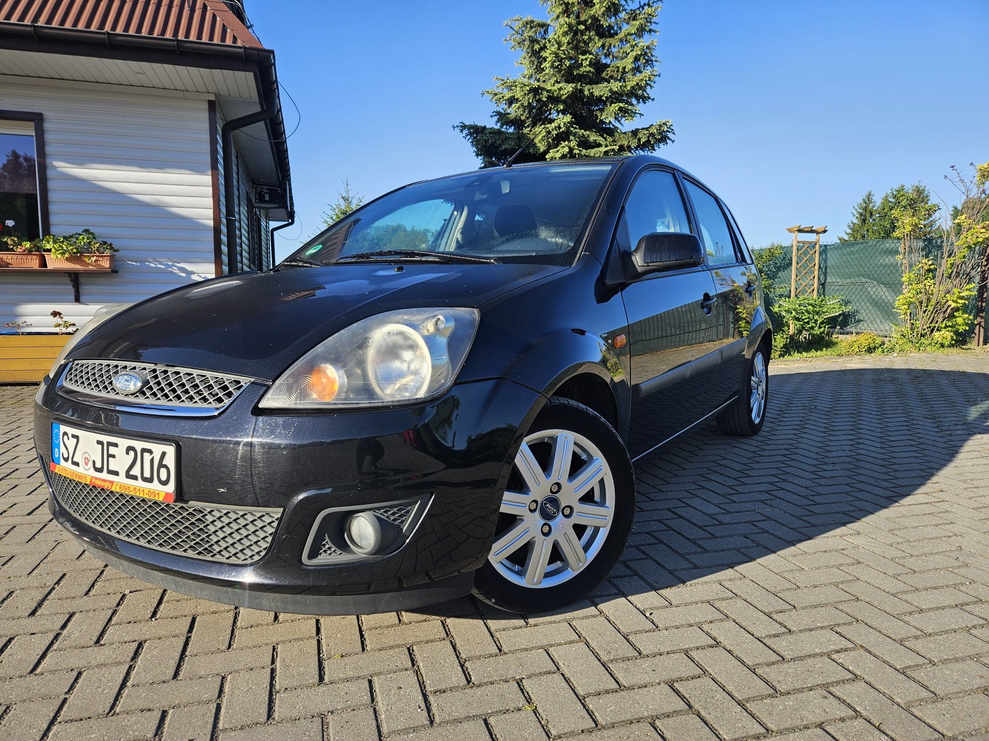 Ford Fiesta 1.4 benzynka /klima/ 2007r