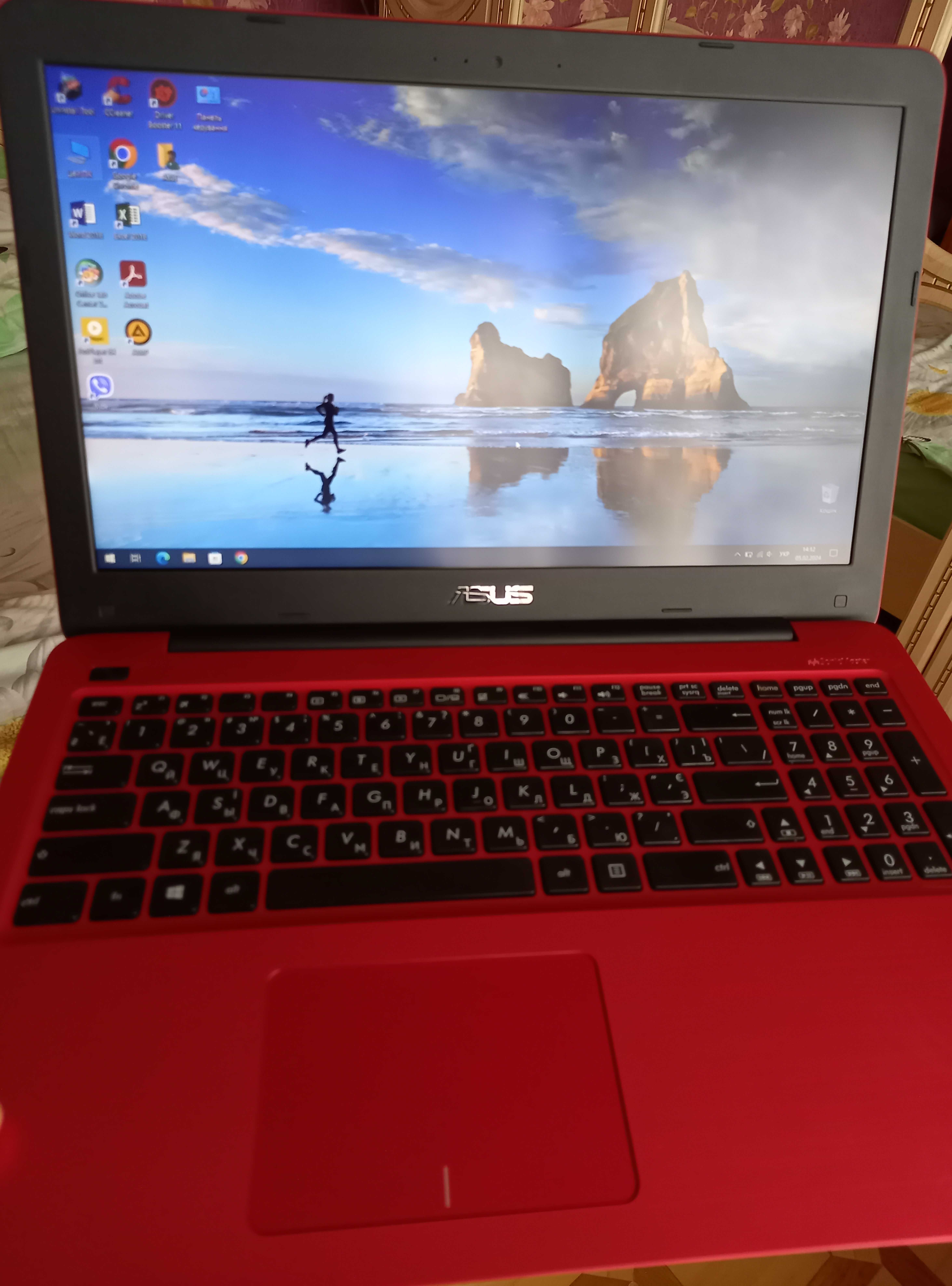 Asus x556 vivobook