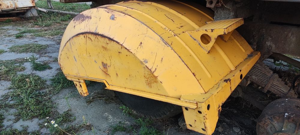 Продам крило трактора Кіровець К-700