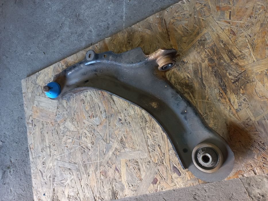 Важіль ричаг меган 2