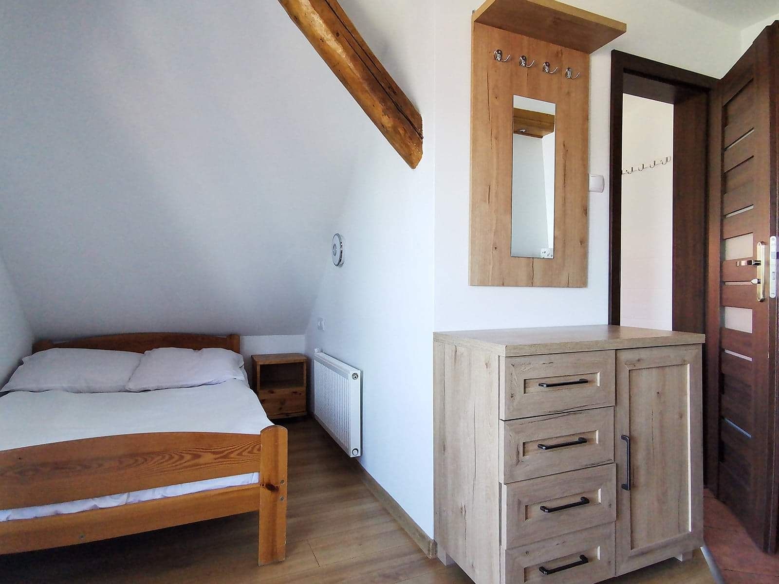 Wolne Pokoje 2/3/6os  jezioro sauna jacuzzi plaża nocleg