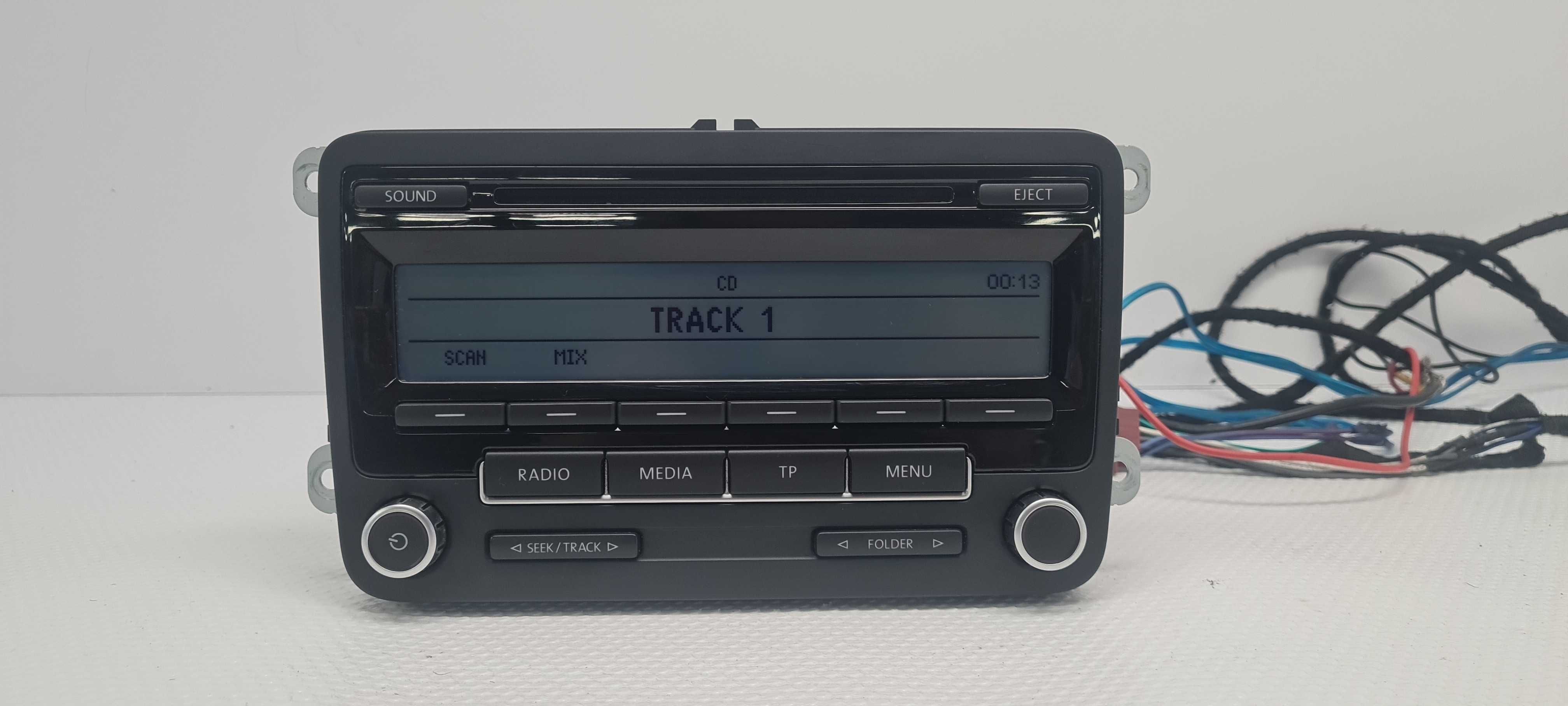 VW Passat B7 Golf VI Jetta Radio Cd Mp3 Aux 1K003---5186AA z kodem