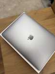 Mcbook apple air 13 M1