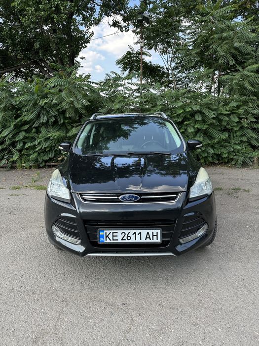 Ford Escape комплектація TITANIUM 2013 року