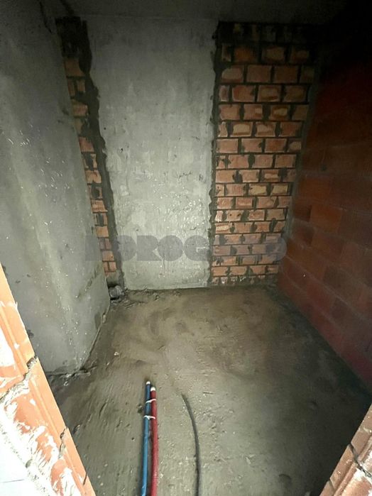 Продаж 2к квартири 76 кв.м в ЖК Сирецькі Сади, Сирець