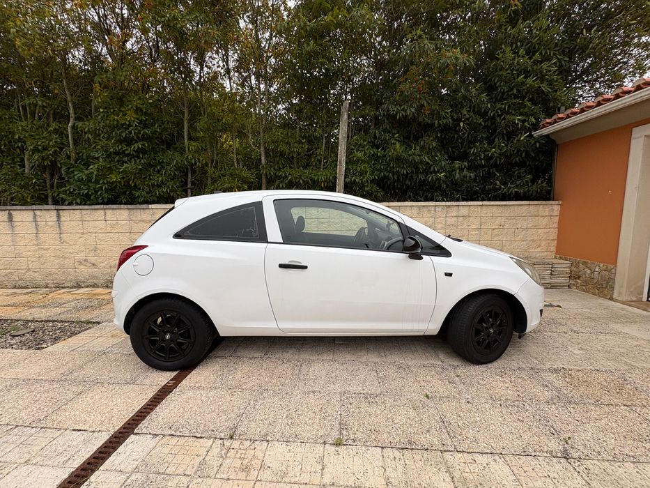 Opel corsa comercial