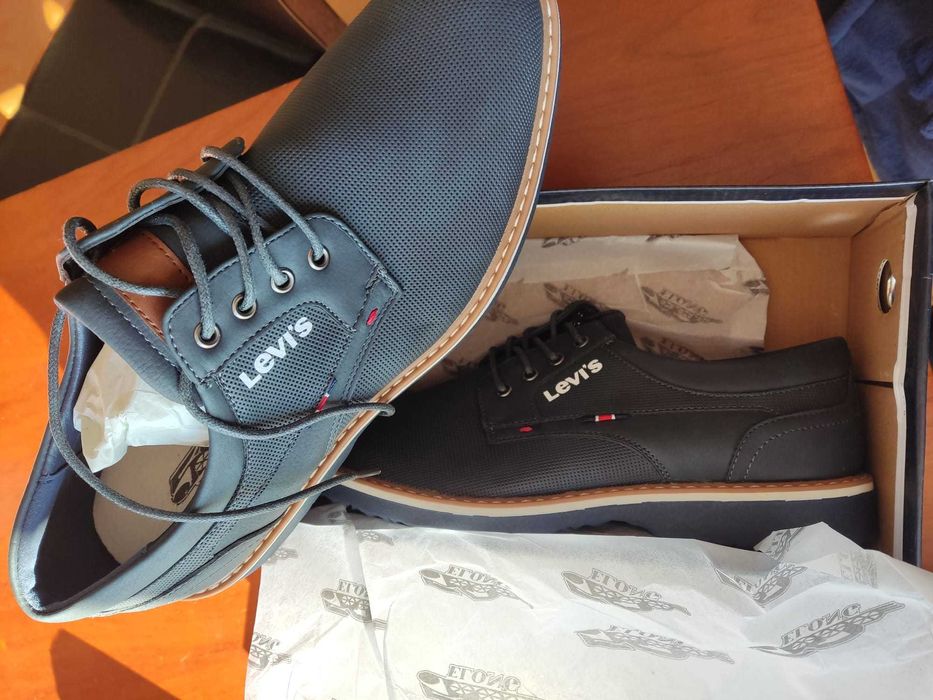 Sapatos de homem nº 45