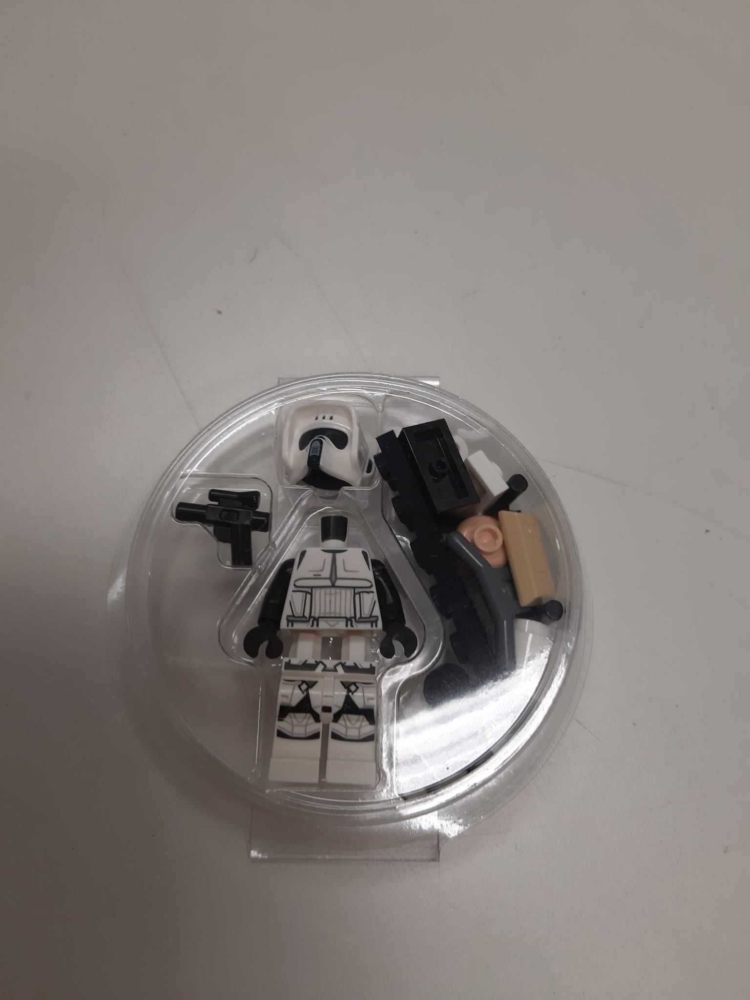 lego sw1265 Imperial Scout Trooper - Male, Dual Molded Helmet