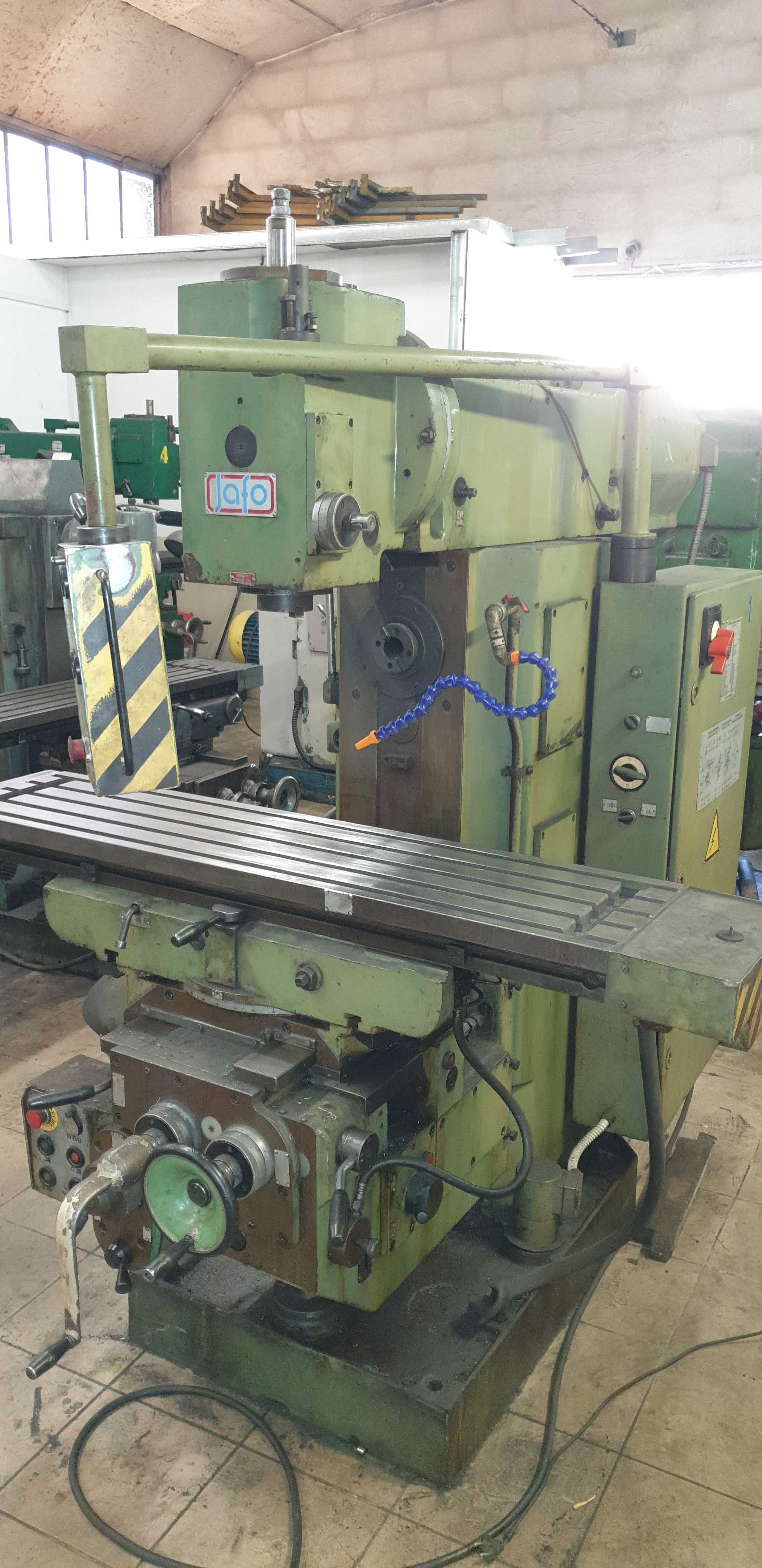 Frezarka uniwersalna Fwf 32 j Jarocin