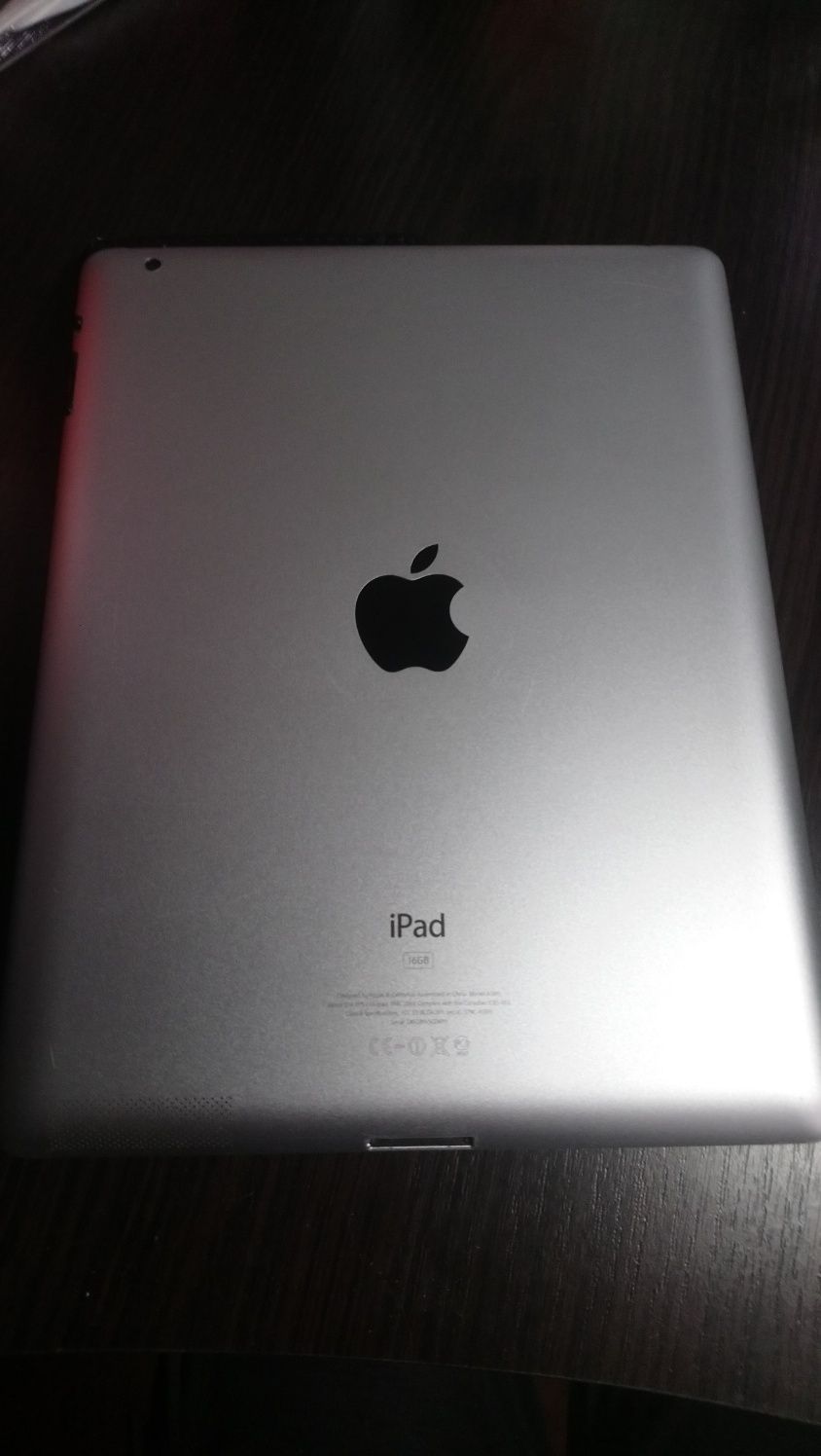 Продам IPad 2 16GB