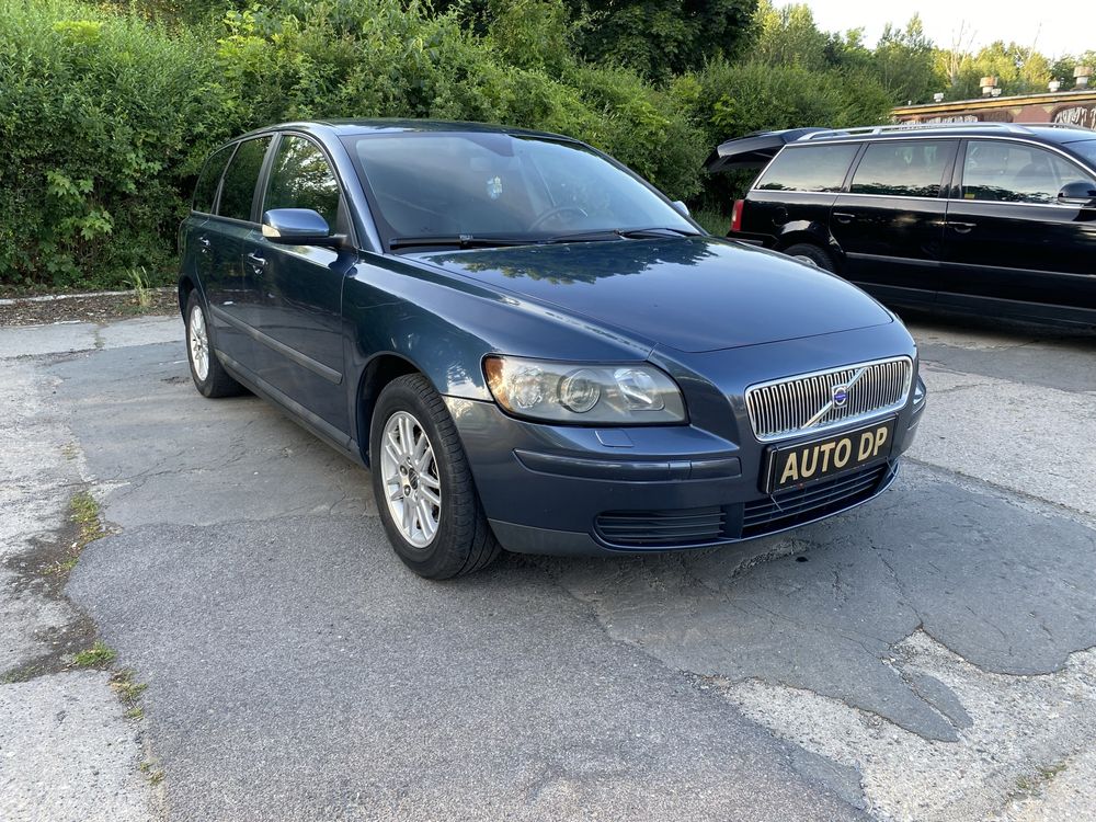 Volvo v50/дизель/механика