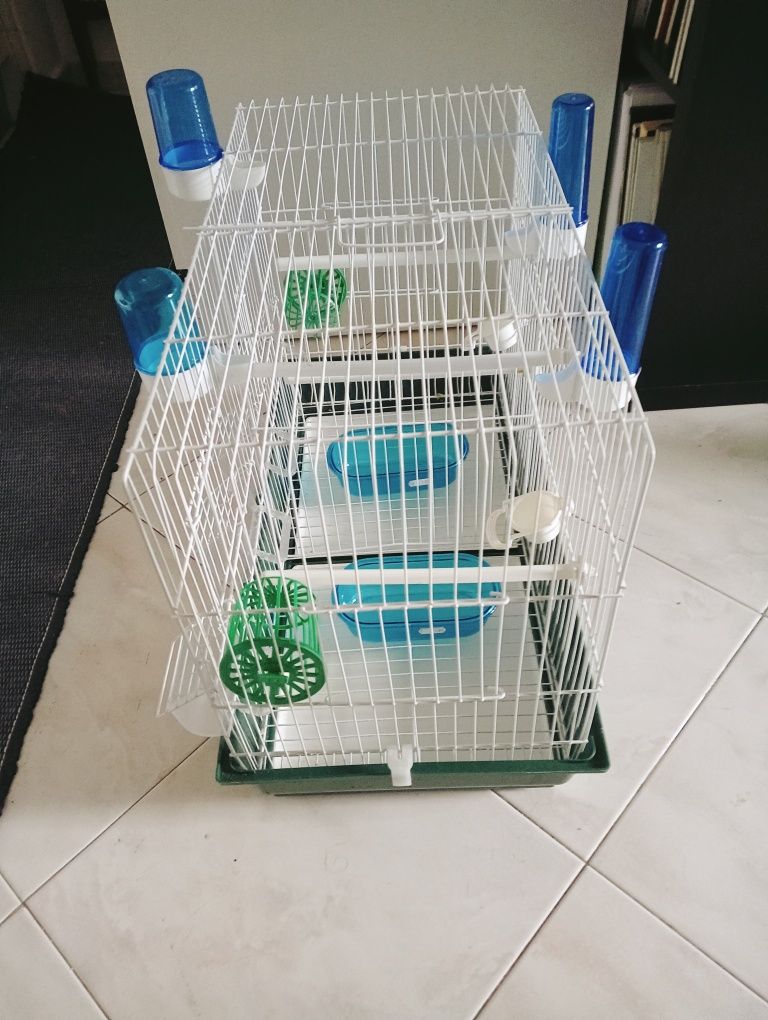Gaiola com Acessórios incluidos