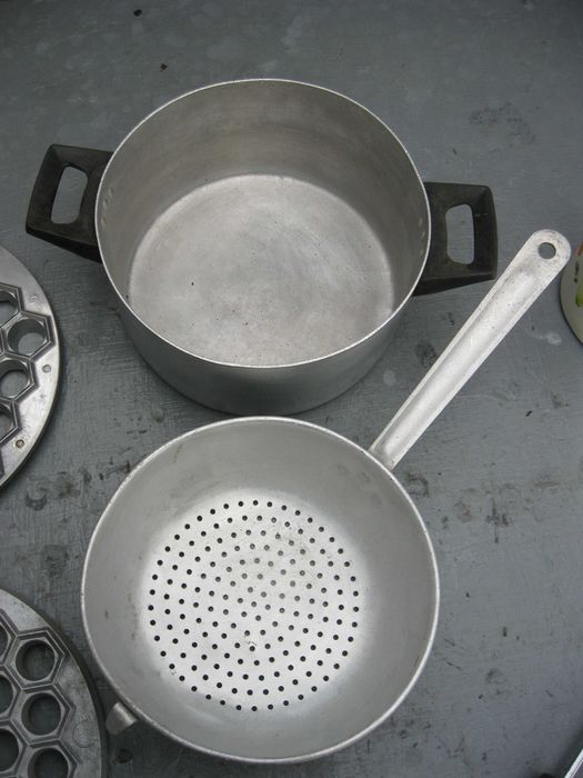 Продам посуду алюминевую СССР