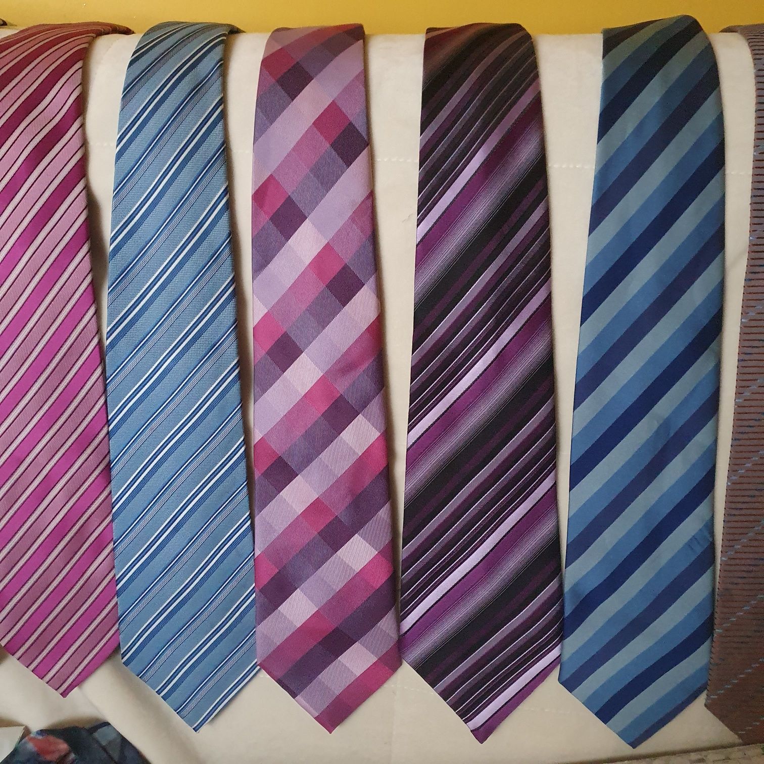 Zestaw krawatów męskich 5a