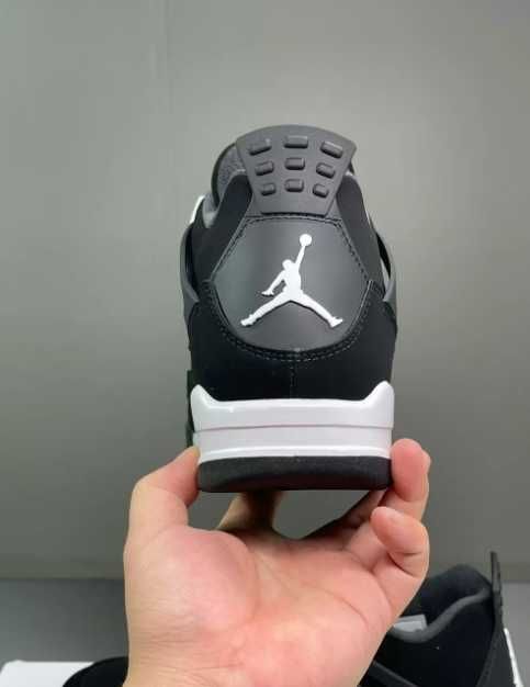 Jordan Air Jordan 4 Retro White Thunder r.46